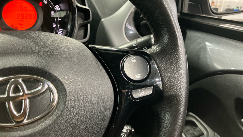 Toyota Aygo 1.0 VVT-i X-Play TSS 5dr Petrol Hatchback